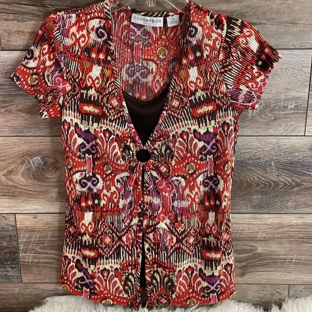 SAG HARBOR Geometric Pattern Faux 2 Piece Short Sleeve Blouse Petite Size Small